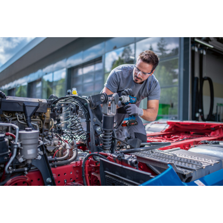 BOSCH Akumulátorový rázový utahovák GDS 18V-450 PC 06019K4101