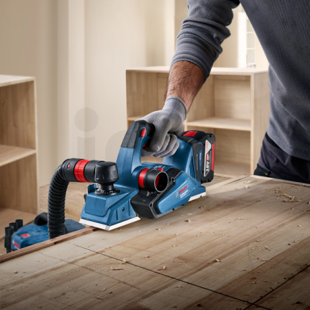 BOSCH Akumulátorový hoblík GHO 185-LI 06015B5021