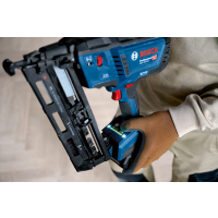 BOSCH Akumulátorová hřebíkovačka do dřeva GNH 18V-64-2 0601482100