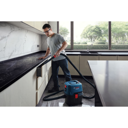 BOSCH Vysavač na suché a mokré vysávání GAS 15 PS 06019E5100