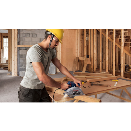 BOSCH Ruční okružní pila GKS 140 06016B3020