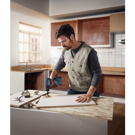 BOSCH Akumulátorový vrtací šroubovák GSR 185-LI 06019K3005