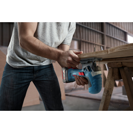 BOSCH Akumulátorová kmitací pila GST 185-LI 06015B2022