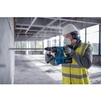BOSCH Akumulátorové vrtací kladivo s SDS plus GBH 18V-28 C 0611920000