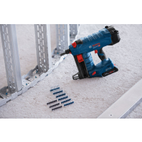 BOSCH Akumulátorová hřebíkovačka do betonu GNB 18V-38 06019L7001