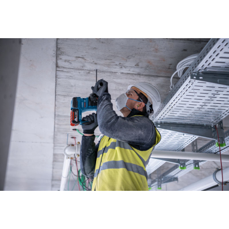 BOSCH Akumulátorové vrtací kladivo s SDS plus GBH 18V-22 0611924004