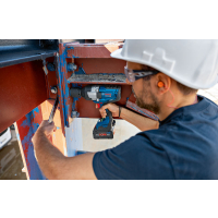 BOSCH Akumulátorový rázový utahovák GDS 18V-1600 HC 06019M1000