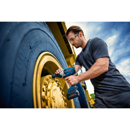 BOSCH Akumulátorový rázový utahovák GDS 18V-1600 HC 06019M1000