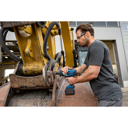 BOSCH Akumulátorový rázový utahovák GDS 18V-1600 HC 06019M1000