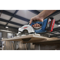 BOSCH Akumulátorová okružní pila GKS 18V-51 06019M3122