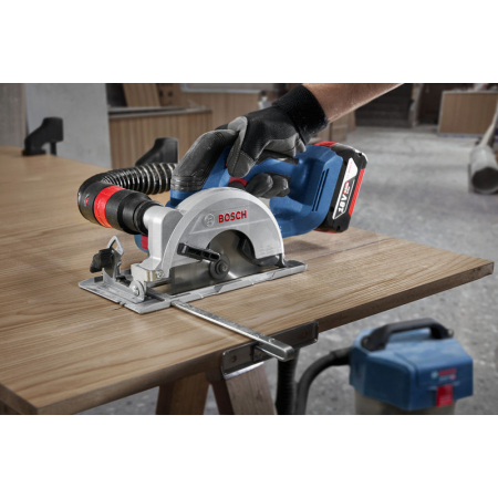 BOSCH Akumulátorová okružní pila GKS 18V-51 06019M3122