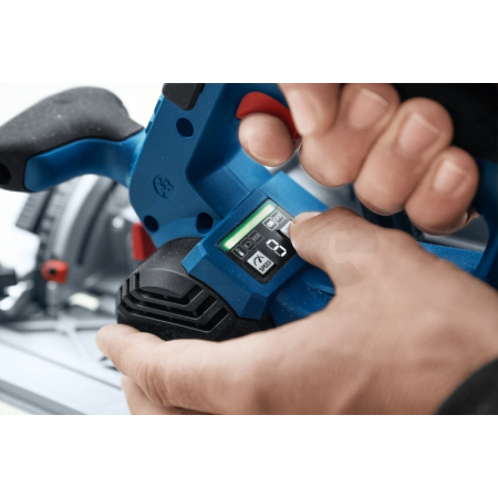 BOSCH Akumulátorová okružní pila GKS 18V-57-2 GX 06016C1001