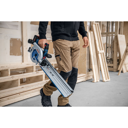 BOSCH Akumulátorová okružní pila GKS 18V-57-2 GX 06016C1000
