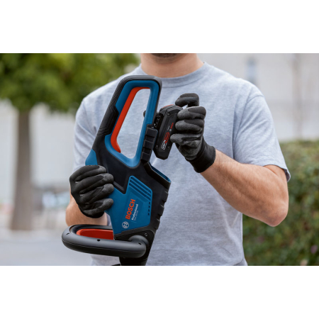 BOSCH Akumulátorové nůžky na živé ploty GHE 18V-50 06008C9500
