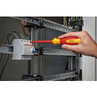 BOSCH Šroubovák VDE PH 1 × 100 1600A02NB8