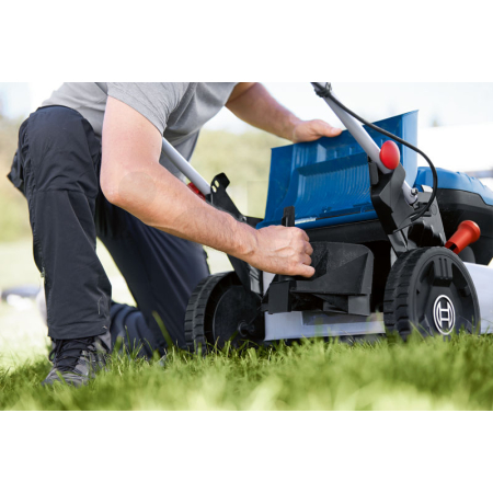 BOSCH Akumulátorová sekačka na trávu GRA 18V2-46 06008C8000