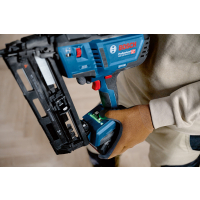 BOSCH Akumulátorová hřebíkovačka do dřeva GNH 18V-64-2 M 0601482001