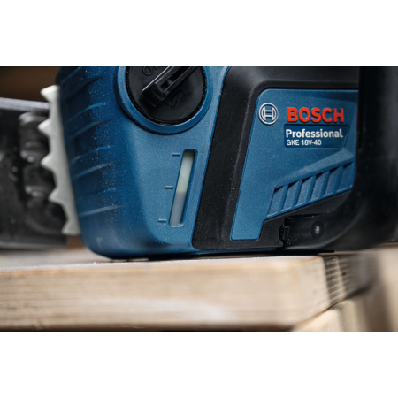 BOSCH Řetězová pila GKE 18V-40 06008D3000