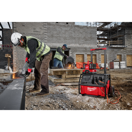 MILWAUKEE Napájecí zdroj ROLL-ON 7200/ 3600 W 2,5 kWh 4933492133