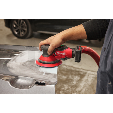 MILWAUKEE M12 FROS2.5-502X FUEL 150 mm excentrická bruska s oběžným kolem 2,5 mm 4933493648