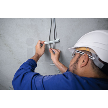 BOSCH Akumulátorová hřebíkovačka do betonu GNB 18V-40, 2x 4,0Ah, 06019L7005