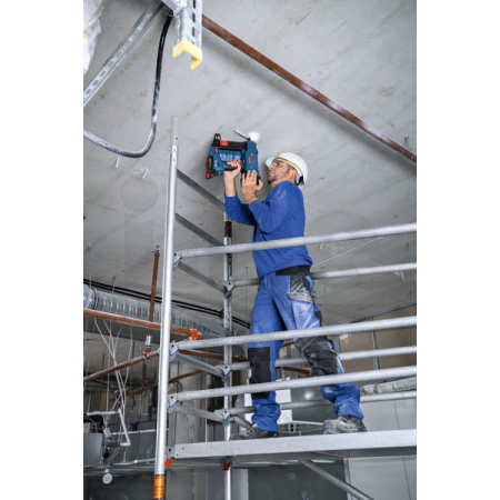 BOSCH Akumulátorová hřebíkovačka do betonu GNB 18V-40, 2x 4,0Ah, 06019L7005