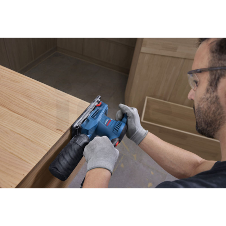 BOSCH Vibrační bruska GSS 20-18 A 0601070101