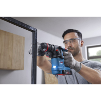 BOSCH Akumulátorové vrtací kladivo s ONECHUCK GBH 18V-18 X 0611927101