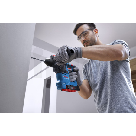 BOSCH Akumulátorové vrtací kladivo s SDS plus GBH 18V-18 0611927001