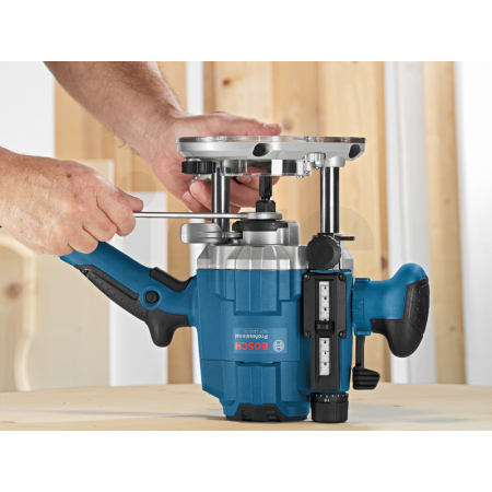 BOSCH Horní frézka GOF 1250 CE 0601626000