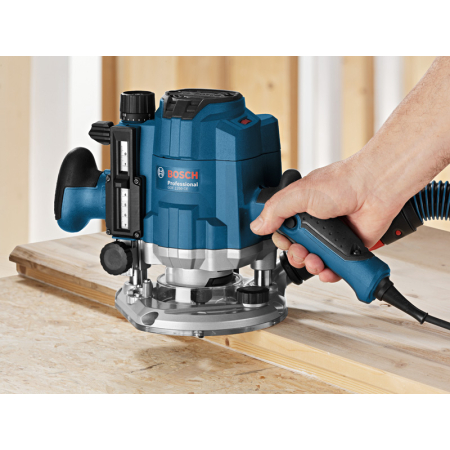 BOSCH Horní frézka GOF 1250 CE 0601626000