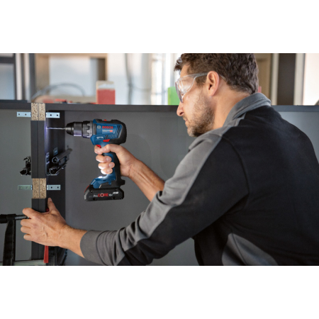 BOSCH Akumulátorový vrtací šroubovák GSR 18V-55 06019H5202