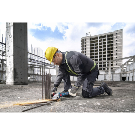 BOSCH Akumulátorová úhlová bruska GWS 18V-11, 125 mm 06019N4000