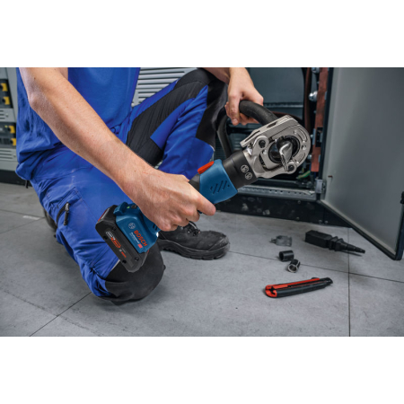BOSCH Akumulátorové hydraulické lisovací kleště GPH 18V-60 06019P0100