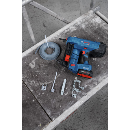 BOSCH Akumulátorová hřebíkovačka do betonu GNB 18V-40, 2x 4,0Ah, 06019L7005