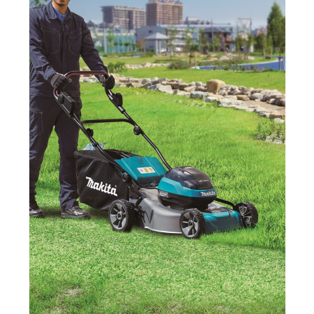 Makita - Aku sekačka 460mm Li-ion LXT 2x18V bez aku Z DLM466Z