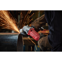 MILWAUKEE 1250 W úhlová bruska s AVS kolébkovým spínačem 4933451578