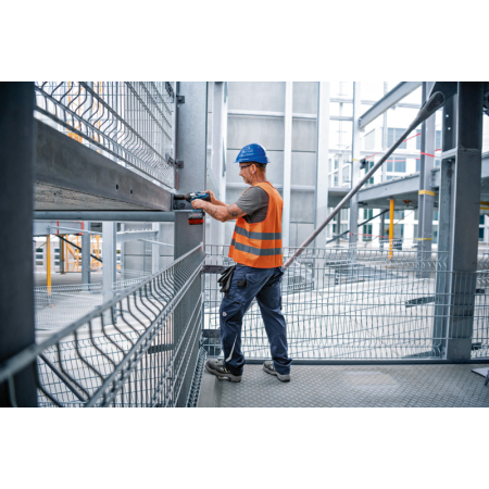 BOSCH Akumulátorový rázový utahovák GDS 18V-1000 C 06019J8001