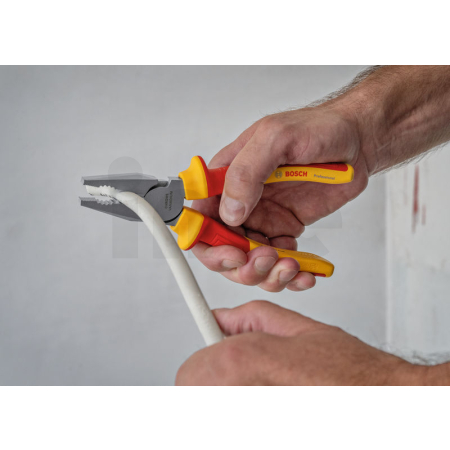 BOSCH Kleště Kombinované kleště VDE 180 mm 1600A02NE1