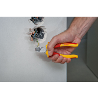BOSCH Kleště Boční štípací kleště VDE 160 mm 1600A02ND9