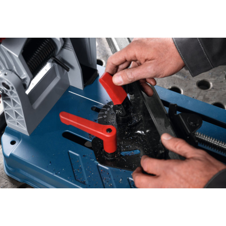 BOSCH Dělicí pila na kov GCD 18V-355 0601B59000