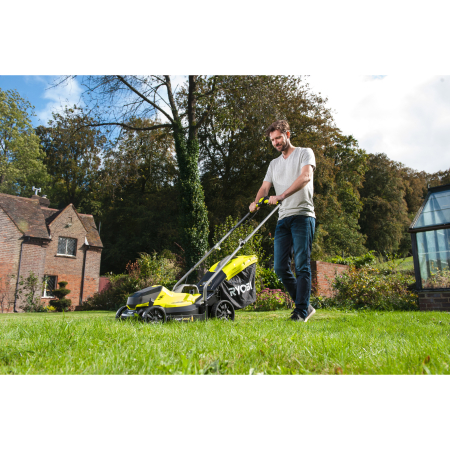 RYOBI RLM1833B 18V Akumulátorová sekačka na trávu, šířka záběru 33cm (1x4.0Ah) 5133004306