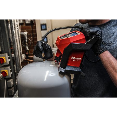 MILWAUKEE M12™ kompaktní kompresor 4933464124