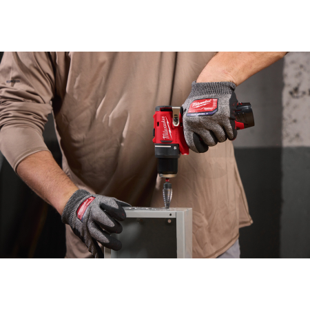 MILWAUKEE M12™ kompaktní bezuhlíková příklepová vrtačka 4933500422