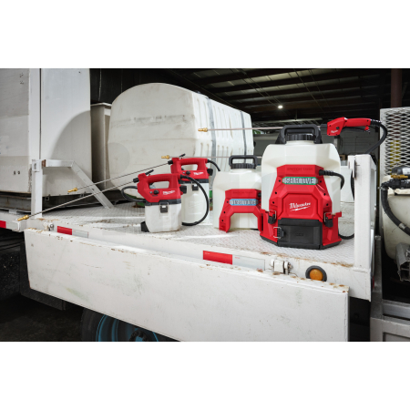 MILWAUKEE M18 BBPFP2-0 SWITCH TANK Gen2 zádový postřikovač, bez nádrže, bez aku, 4933498961