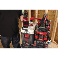 MILWAUKEE Packout láhev 1 005 ml s víčkem – červená 4932498637