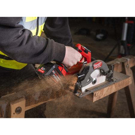 MILWAUKEE M18 FCS66GR3-0 FUEL kotoučová pila kompatibilní s vodicí lištou 4933493491