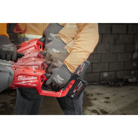 MILWAUKEE M18 FPT114-802CA FUEL 1 ¼″ závitořez s technologií ONE-KEY 4933499199