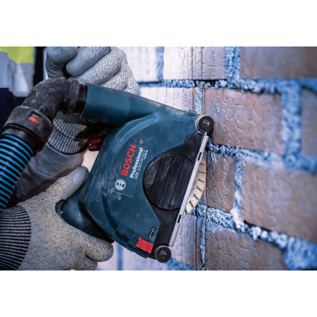 BOSCH Diamantový řezací kotouč EXPERT MultiMaterial X-LOCK 125 × 22,23 × 2,4 × 12 mm 2608901597