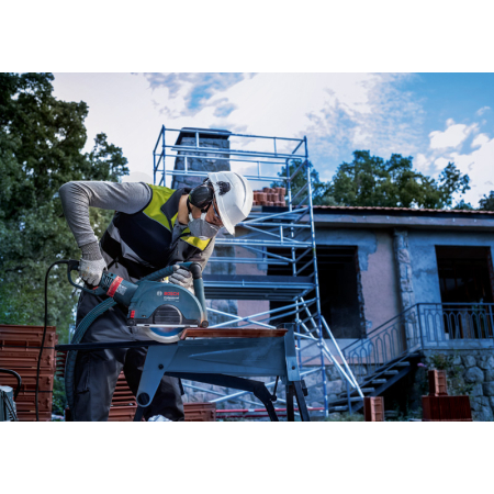 BOSCH Diamantový řezací kotouč EXPERT MultiMaterial 230 × 22,23 × 2,4 × 15 mm 2608901598